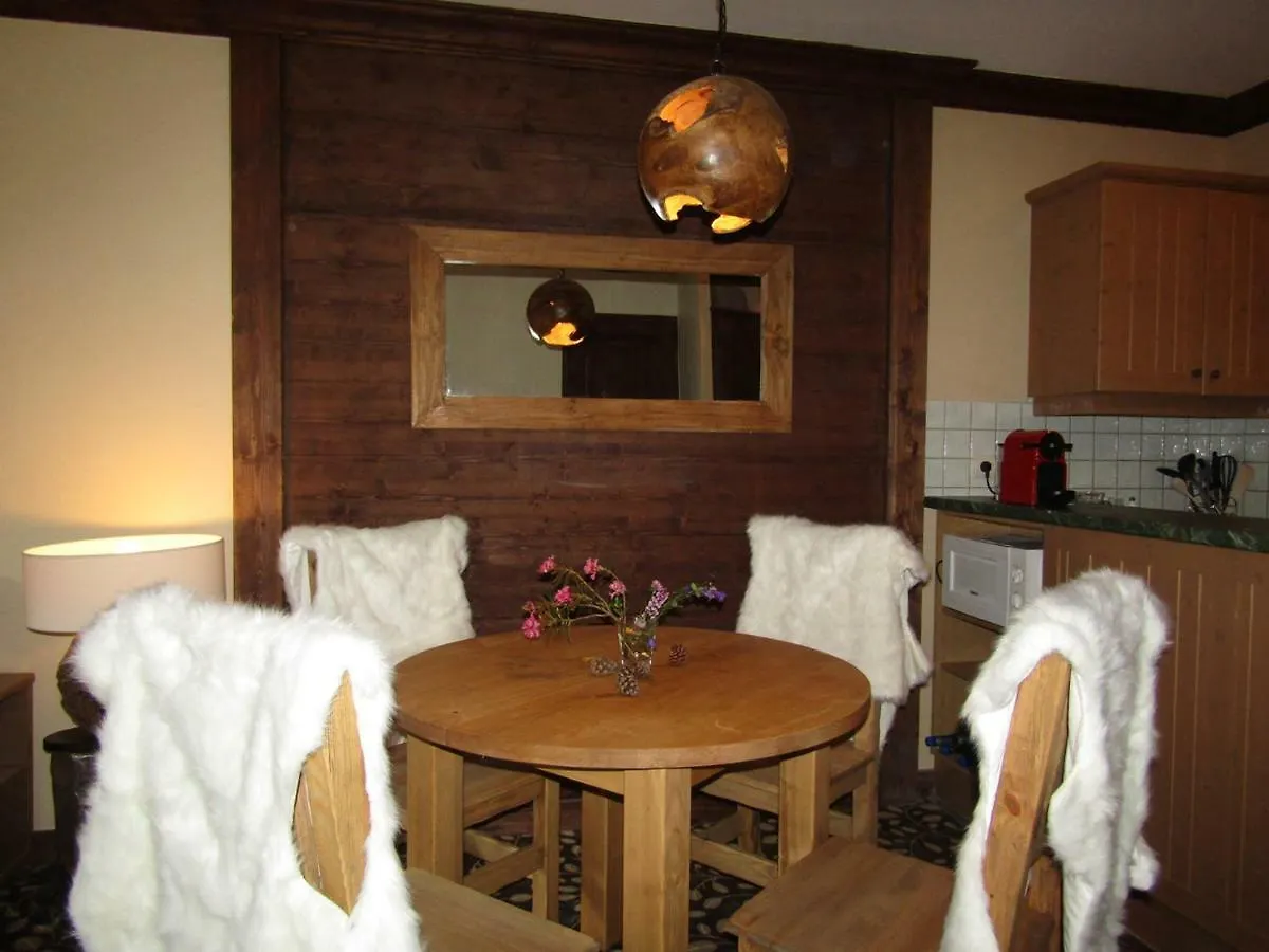 Апартаменты 151 Manoir Savoie - Arc 1950 Les Arcs  0*, Les Arcs (Savoie) Франция